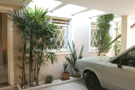 Casa à venda com 175m², 3 quartos e 3 vagasEntrada - Garagem