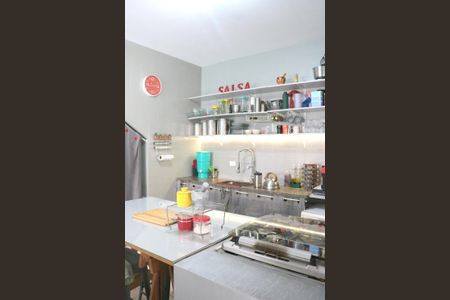 Casa à venda com 175m², 3 quartos e 3 vagasCozinha