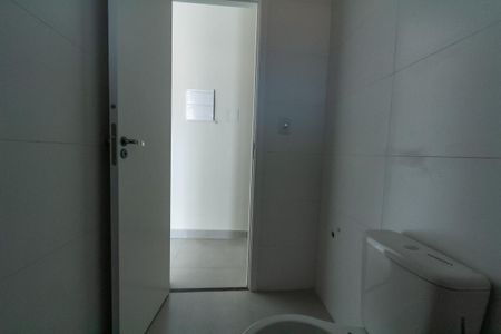 Apartamento à venda com 59m², 2 quartos e 1 vaga Apartamento à venda com 59m², 2 quartos e 1 vagaBanheiro