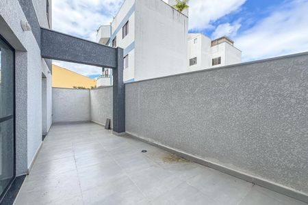 Apartamento à venda com 59m², 2 quartos e 1 vaga Apartamento à venda com 59m², 2 quartos e 1 vagaÁrea Comum