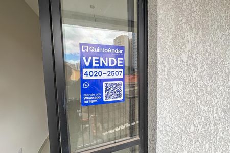 Apartamento à venda com 59m², 2 quartos e 1 vaga Apartamento à venda com 59m², 2 quartos e 1 vagaPlaca