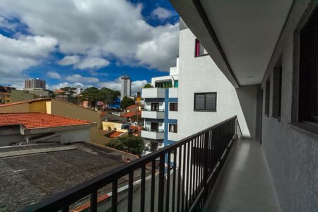 Apartamento à venda com 59m², 2 quartos e 1 vaga Apartamento à venda com 59m², 2 quartos e 1 vagaVaranda