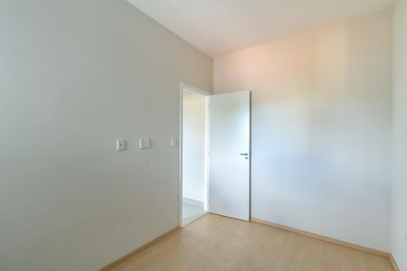 Apartamento à venda com 60m², 2 quartos e 2 vagas Apartamento à venda com 60m², 2 quartos e 2 vagasQuarto 2