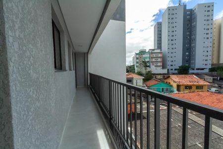 Apartamento à venda com 60m², 2 quartos e 2 vagas Apartamento à venda com 60m², 2 quartos e 2 vagasVaranda