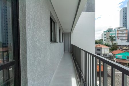Apartamento à venda com 60m², 2 quartos e 2 vagas Apartamento à venda com 60m², 2 quartos e 2 vagasVaranda