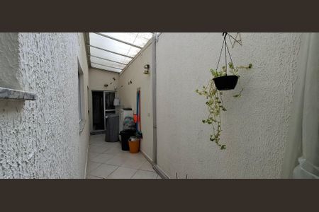 Apartamento à venda com 74m², 3 quartos e 1 vagaQuintal