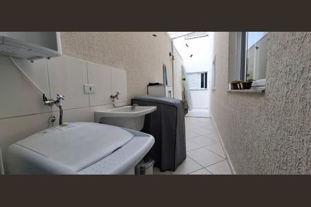 Apartamento à venda com 74m², 3 quartos e 1 vagaÁrea de Serviço