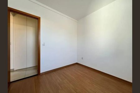 Apartamento para alugar com 3 quartos, 100m² em Caiçaras, Belo Horizonte