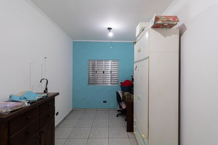 Casa à venda com 170m², 5 quartos e 6 vagasCasa 3 - Quarto 1