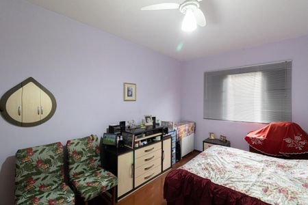 Casa à venda com 170m², 5 quartos e 6 vagasCasa 1 - Quarto 1