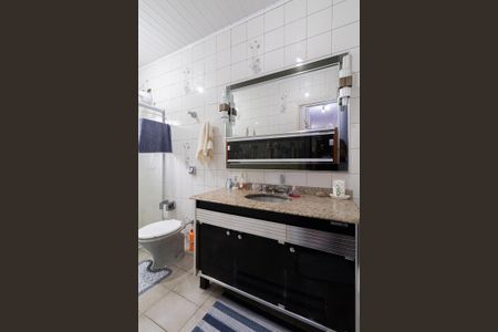 Casa à venda com 170m², 5 quartos e 6 vagasCasa 1 - Banheiro