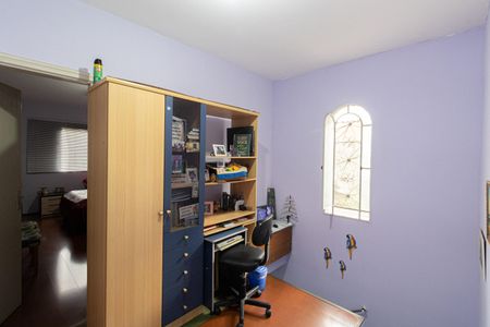 Casa à venda com 170m², 5 quartos e 6 vagasCasa 1 - Corredor