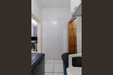 Casa à venda com 170m², 5 quartos e 6 vagasCasa 2 - Área de Serviço