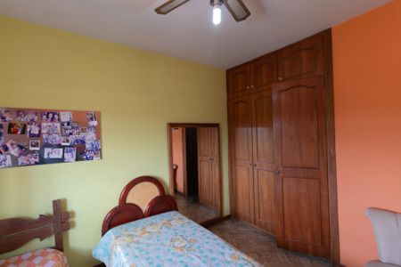 Casa à venda com 490m², 4 quartos e 1 vaga Casa à venda com 490m², 4 quartos e 1 vagaQuarto 2 Demi Suíte
