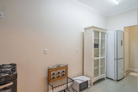 Apartamento à venda com 70m², 1 quarto e sem vagaCozinha e Área de Serviço