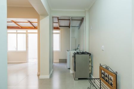 Apartamento à venda com 70m², 1 quarto e sem vagaCozinha e Área de Serviço