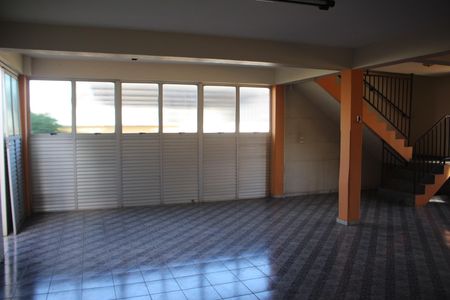 Casa à venda com 360m², 6 quartos e 6 vagasCozinha
