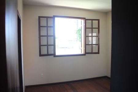 Casa à venda com 360m², 6 quartos e 6 vagasSuíte 1