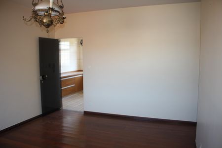 Casa à venda com 360m², 6 quartos e 6 vagasSala 2