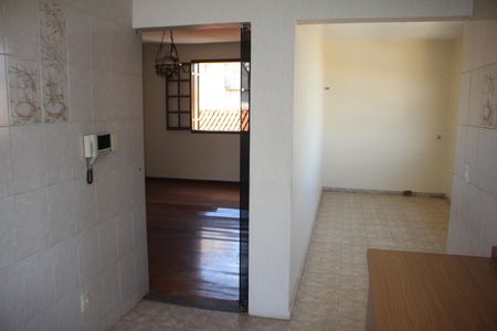 Casa à venda com 360m², 6 quartos e 6 vagasSala 2