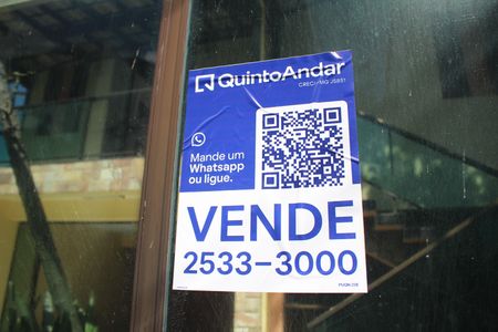 Casa à venda com 360m², 6 quartos e 6 vagasPlaca