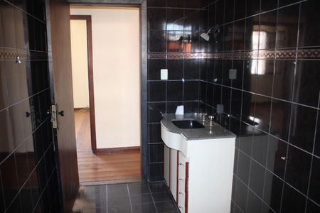 Casa à venda com 360m², 6 quartos e 6 vagasBanheiro Social