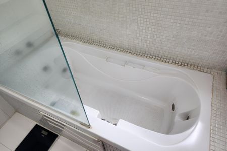 Apartamento à venda com 150m², 4 quartos e 3 vagasBanheiro da Suíte 1