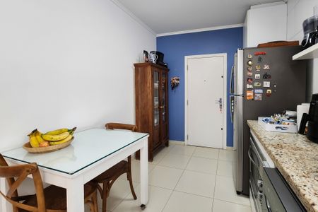Apartamento à venda com 150m², 4 quartos e 3 vagasCozinha
