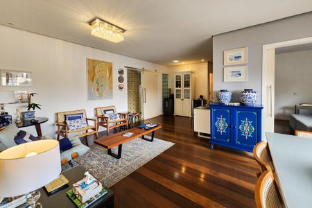 Apartamento à venda com 150m², 4 quartos e 3 vagasSala