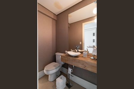 Apartamento à venda com 191m², 3 quartos e 4 vagas Apartamento à venda com 191m², 3 quartos e 4 vagasLavabo