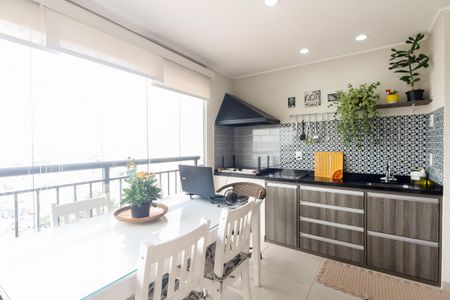 Apartamento à venda com 68m², 2 quartos e 1 vaga Apartamento à venda com 68m², 2 quartos e 1 vagaVaranda Gourmet