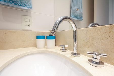 Apartamento à venda com 68m², 2 quartos e 1 vaga Apartamento à venda com 68m², 2 quartos e 1 vagaBanheiro Social