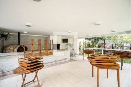 Apartamento à venda com 68m², 2 quartos e 1 vaga Apartamento à venda com 68m², 2 quartos e 1 vagaCondomínio - Churrasqueira