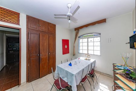 Apartamento à venda com 96m², 3 quartos e 1 vaga Apartamento à venda com 96m², 3 quartos e 1 vagaSala 2