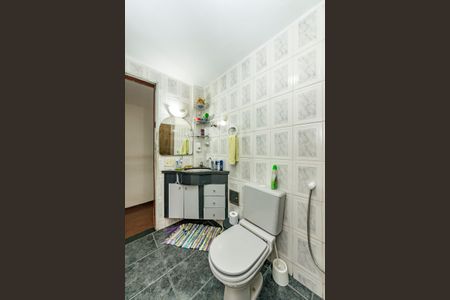 Apartamento à venda com 96m², 3 quartos e 1 vaga Apartamento à venda com 96m², 3 quartos e 1 vagaBanheiro Social