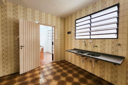 Casa à venda com 164m², 3 quartos e 2 vagasCozinha