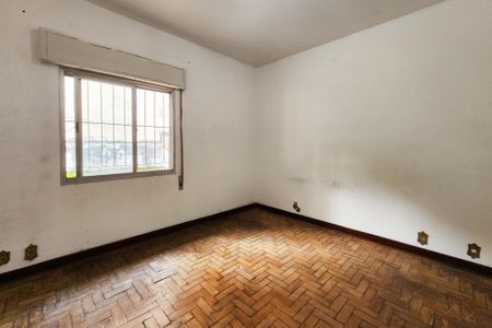 Casa à venda com 164m², 3 quartos e 2 vagasSuíte