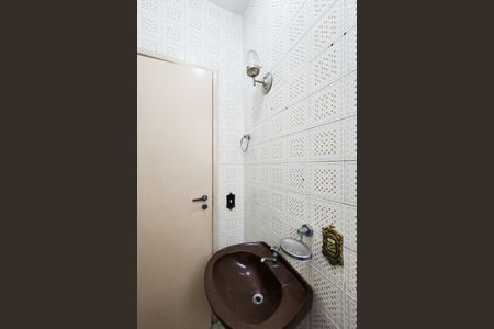 Casa à venda com 164m², 3 quartos e 2 vagasLavabo