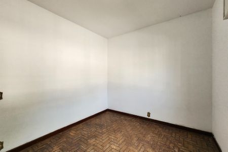 Casa à venda com 164m², 3 quartos e 2 vagasQuarto 2