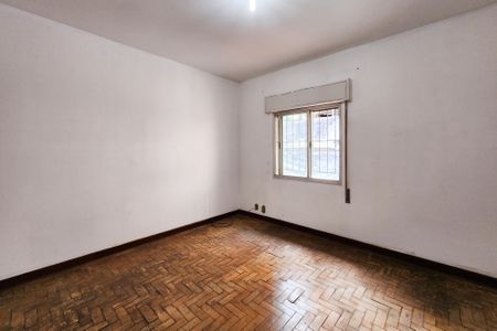 Casa à venda com 164m², 3 quartos e 2 vagasSuíte