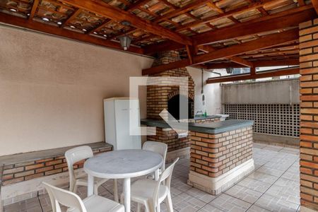 Apartamento para alugar com 80m², 2 quartos e 1 vaga Apartamento para alugar com 80m², 2 quartos e 1 vagaÁrea comum - Churrasqueira