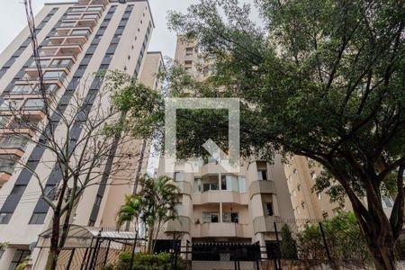 Apartamento para alugar com 80m², 2 quartos e 1 vaga Apartamento para alugar com 80m², 2 quartos e 1 vagaFachada