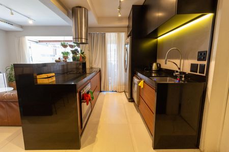 Apartamento à venda com 102m², 3 quartos e 2 vagasCozinha