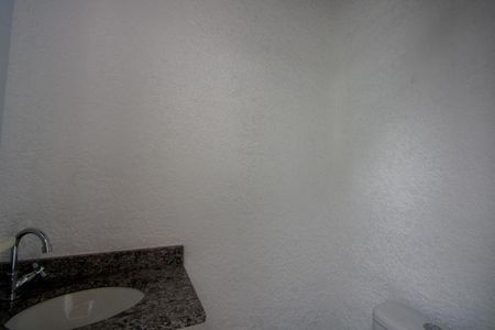 Apartamento à venda com 80m², 2 quartos e 1 vaga Apartamento à venda com 80m², 2 quartos e 1 vagaBanheiro de serviço