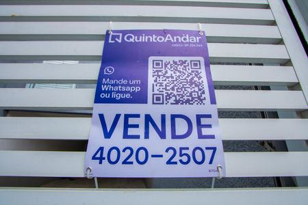 Apartamento à venda com 80m², 2 quartos e 1 vaga Apartamento à venda com 80m², 2 quartos e 1 vagaPlaquinha instalada na fachada