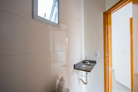 Apartamento à venda com 80m², 2 quartos e 1 vaga Apartamento à venda com 80m², 2 quartos e 1 vagaBanheiro