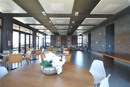 Casa de condomínio à venda com 360m², 3 quartos e 4 vagasÁrea comum - Salão de festas