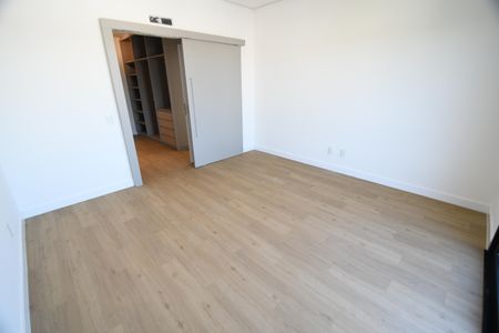 Casa de condomínio à venda com 360m², 3 quartos e 4 vagasSuíte 3