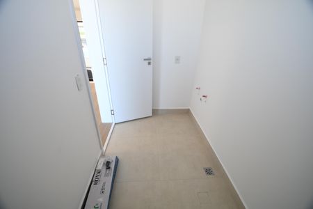 Casa de condomínio à venda com 360m², 3 quartos e 4 vagasSaleta