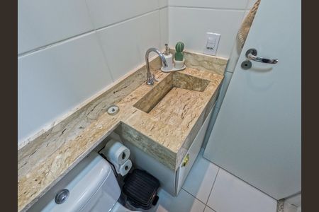 Apartamento à venda com 32m², 2 quartos e sem vaga Apartamento à venda com 32m², 2 quartos e sem vagaBanheiro